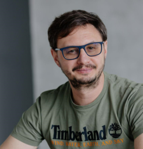 Максим Субботін