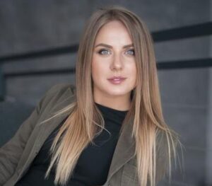 Євгенія Литвинова